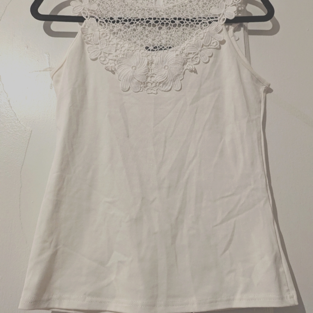 Jolio and co M/L white shirt